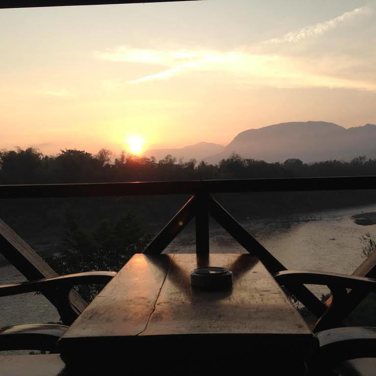 Villa Kingkham Riverside Luang Prabang Esterno foto