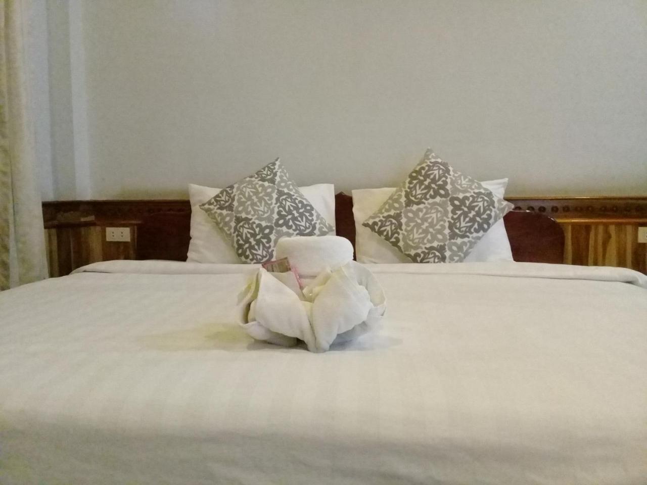 Villa Kingkham Riverside Luang Prabang Esterno foto